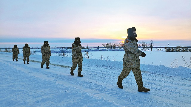 新春走基层丨跟随黑龙江省黑河市黄旗营子哨所民兵去巡逻