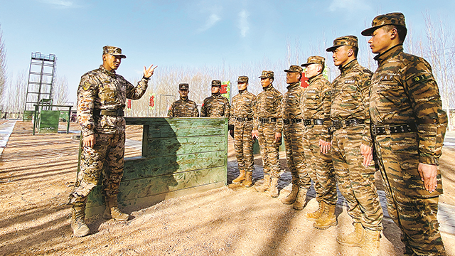 最美新时代革命军人风采丨草原上有块“坚硬的钢铁”