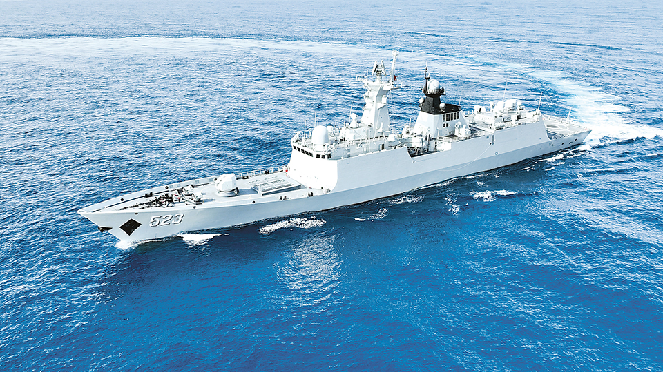 红河舰赴亚丁湾执行第47批护航任务回眸