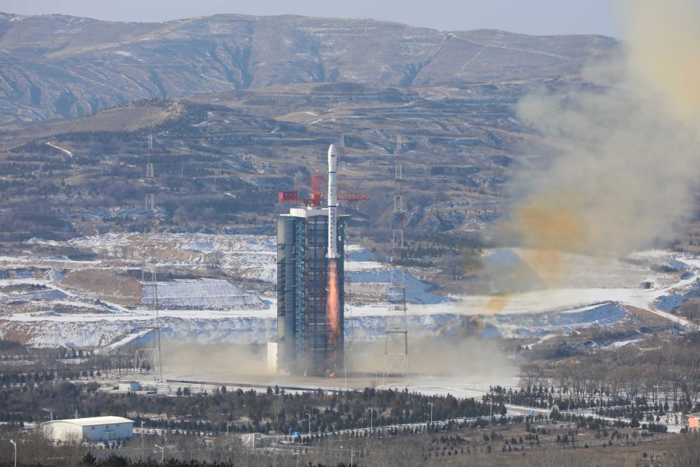 新华全媒头条丨探秘宇宙 共襄星汉——写正在第九个“中邦航天日”之际(图10)