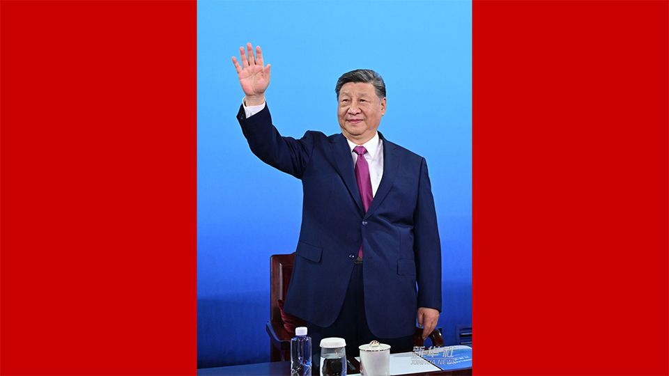 习近平出席中华人民共和国第十五届运动会开幕式