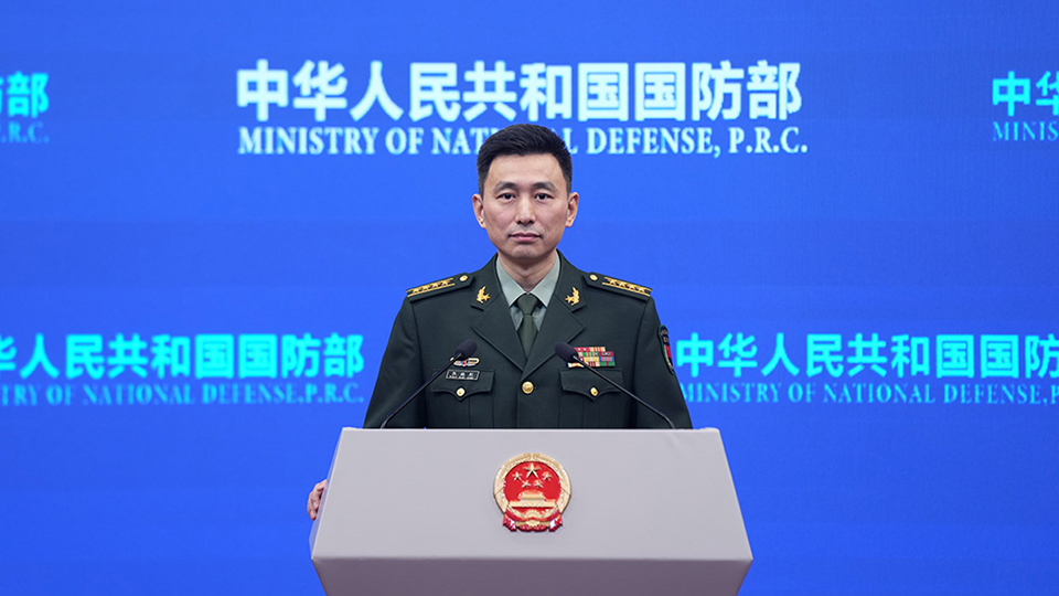 2025年12月国防部例行记者会图文直播