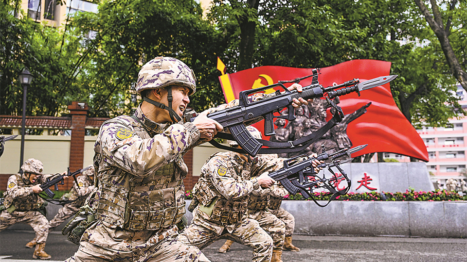 军营观察丨基层走来“不一样的考核组”