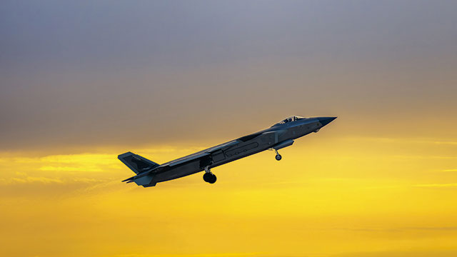 这支部队的官兵，注重思考和践行如何当好“僚机”