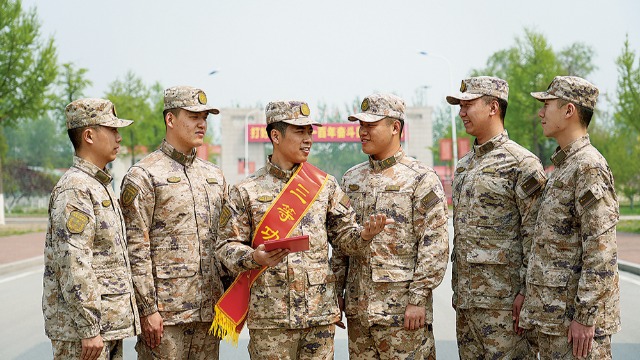 军营观察丨“官兵连线”连出军营蓬勃活力