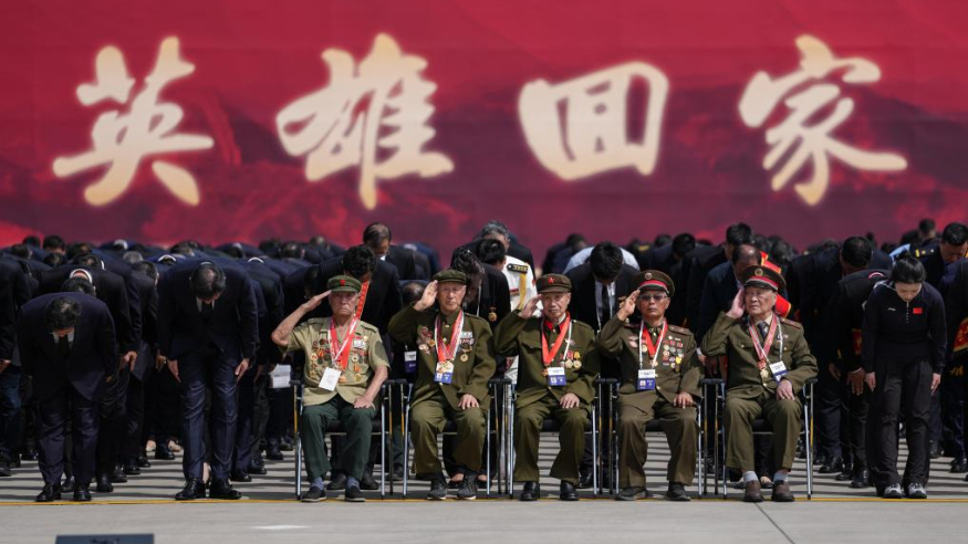 这些照片，每一张都写满了家国情怀