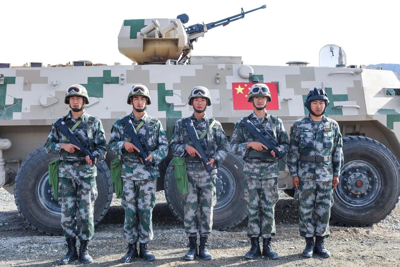 直击“晴空”防空导弹兵比赛备战现场 - 中华人民共和国国防部